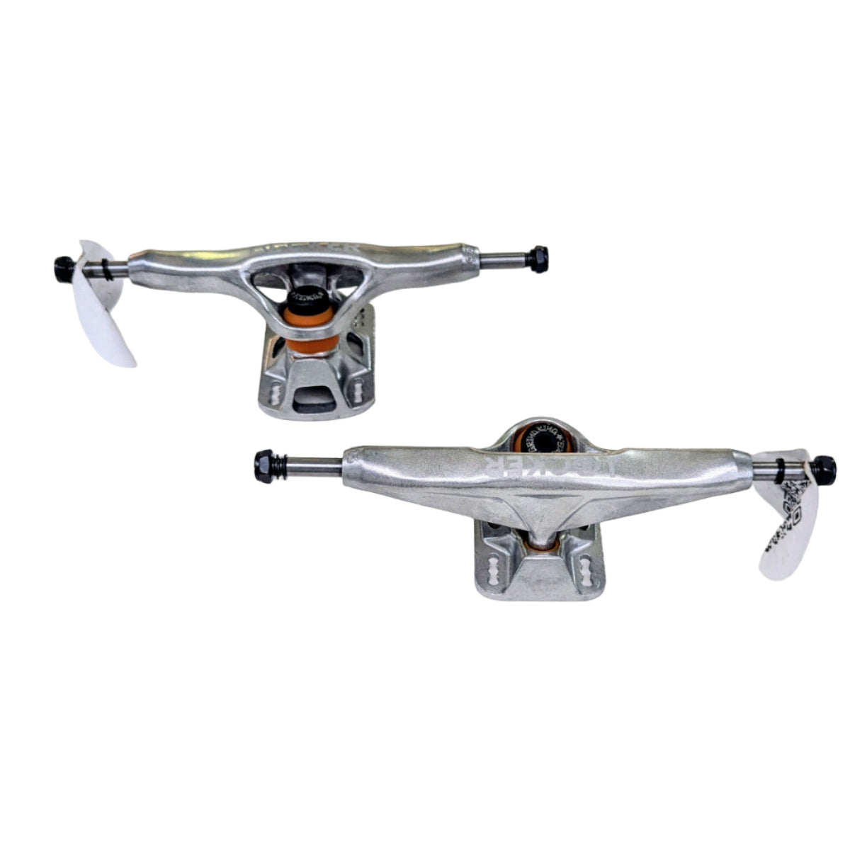 Grindking Locker 2 Trucks - 9.25" - Silver